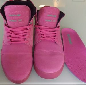 Mint condition Supra Skytop III